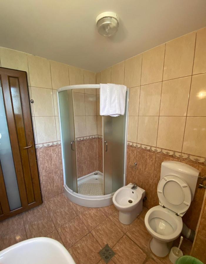 Villa Pescarus Костинешти Экстерьер фото