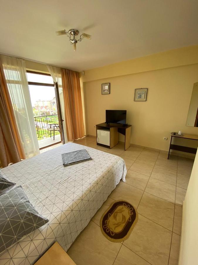 Villa Pescarus Костинешти Экстерьер фото